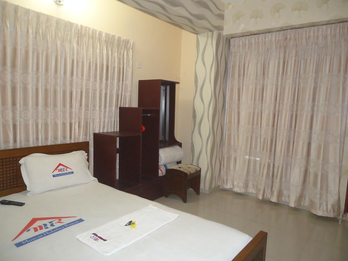 Muscat Holiday Resort Cox's Bazar Exterior photo