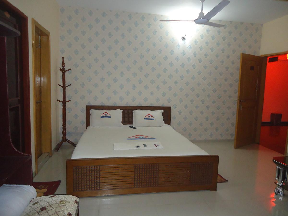 Muscat Holiday Resort Cox's Bazar Exterior photo